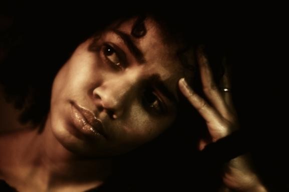 Die Nigerianerin Nneka zählt zu den musikalischen Aushängeschildern Afrikas. Die Souldiva zu mimen liegt ihr jedoch fern. Stattdessen kämpft sie für ihr politisches Anliegen – mal mit erhobenem Zeigefinger, mal mit geballter Faust.
